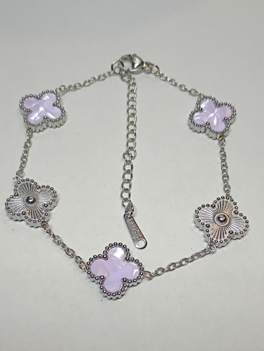 New Silver Bracelet with Clover Accents 🚨